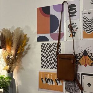 Vintage Boulder Ridge Brown Crossbody Bag